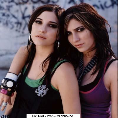 si mie imi plk si la soramea  :cool: the veronicas